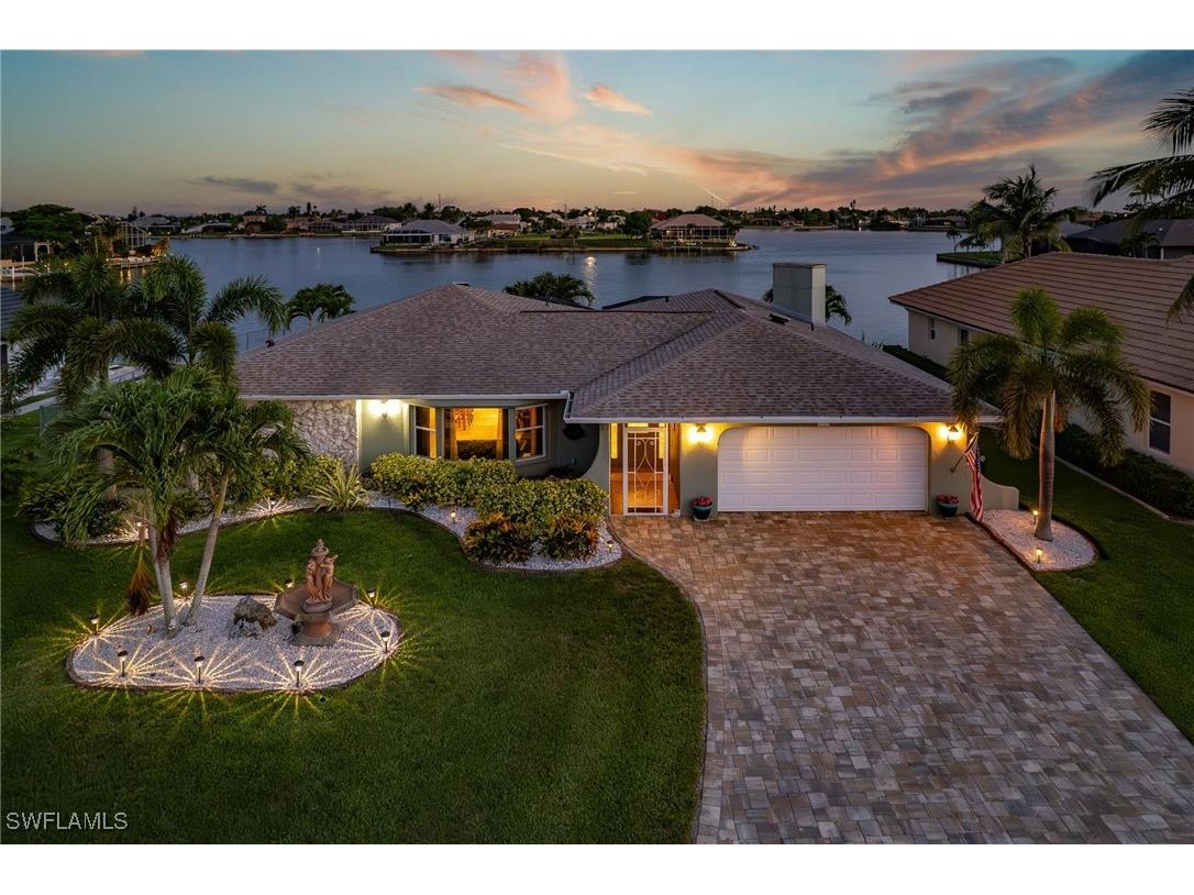 30 SE 10th Avenue Cape Coral FL 33990 225053014 image1