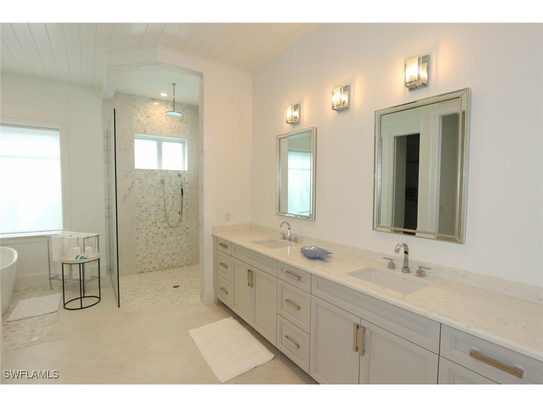 300 2nd Avenue N Naples FL 34102 225080225 image19