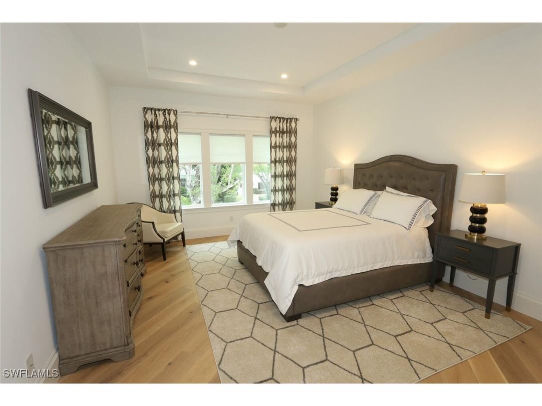 300 2nd Avenue N Naples FL 34102 225080225 image20