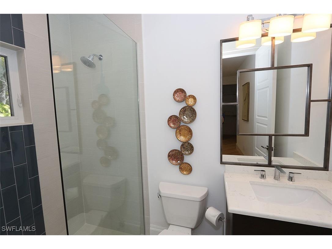 300 2nd Avenue N Naples FL 34102 225080225 image22