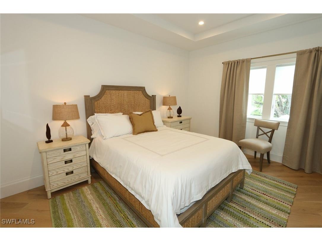 300 2nd Avenue N Naples FL 34102 225080225 image26