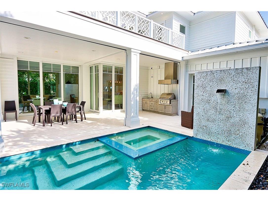 300 2nd Avenue N Naples FL 34102 225080225 image39