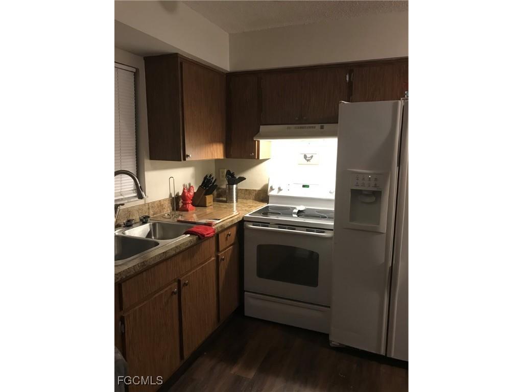 300-302 Hubbard Avenue North Fort Myers FL 33917 2025004945 image11