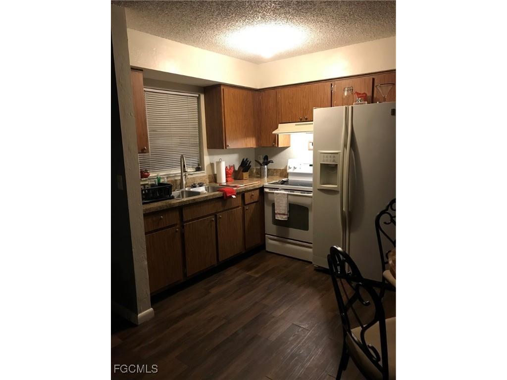 300-302 Hubbard Avenue North Fort Myers FL 33917 2025004945 image17