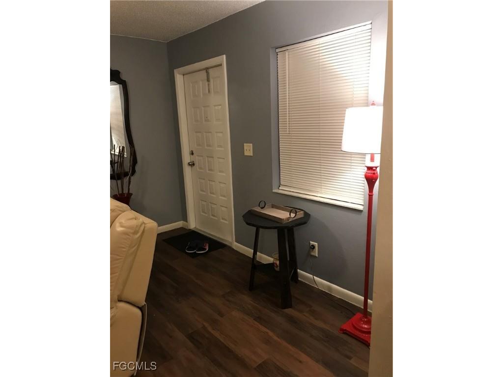 300-302 Hubbard Avenue North Fort Myers FL 33917 2025004945 image18