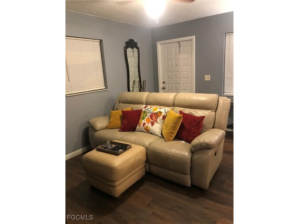 300-302 Hubbard Avenue North Fort Myers FL 33917 2025004945 image19