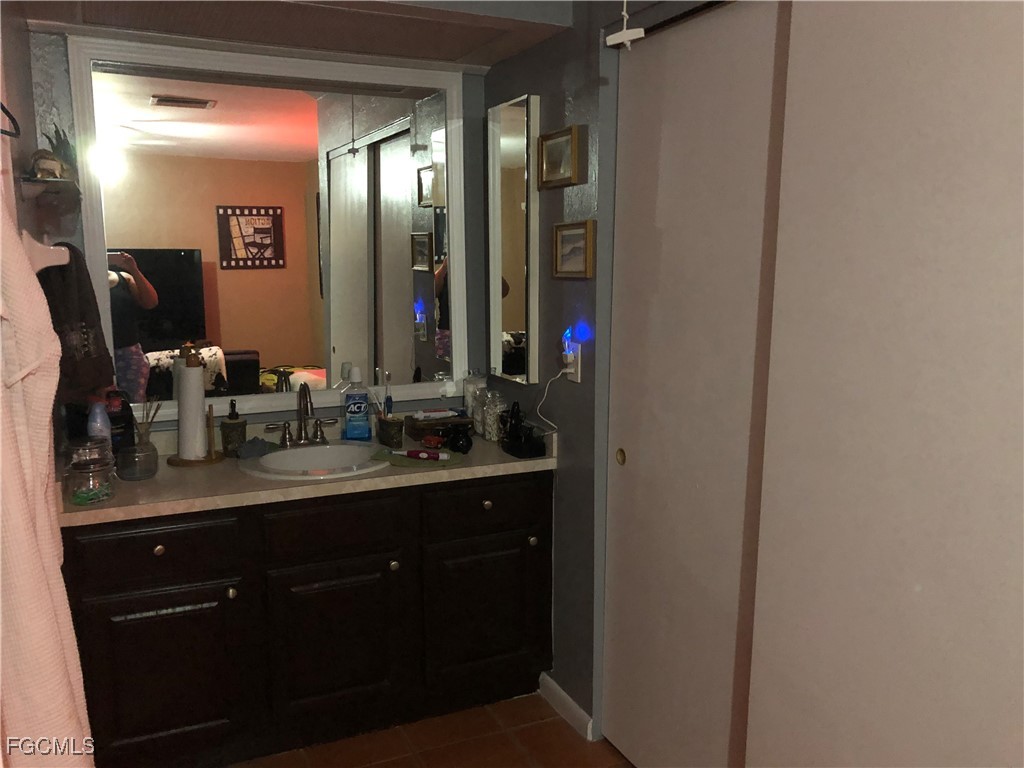 300-302 Hubbard Avenue North Fort Myers FL 33917 2025004945 image24