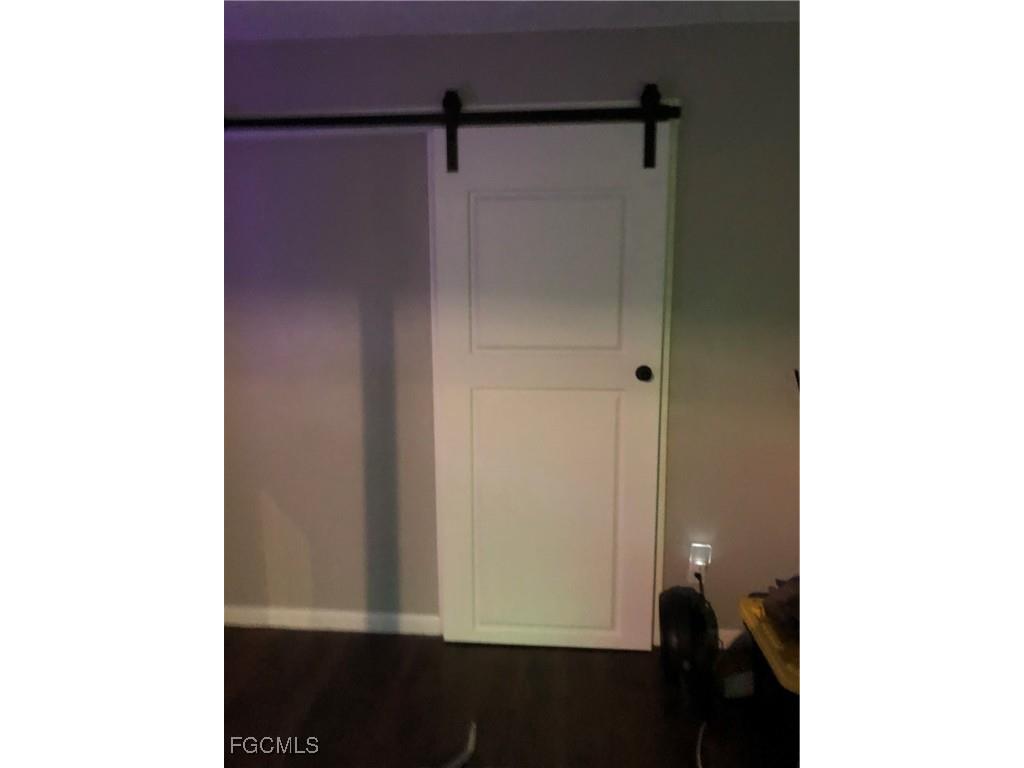 300-302 Hubbard Avenue North Fort Myers FL 33917 2025004945 image26