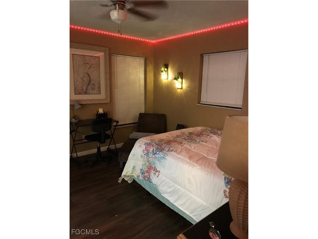 300-302 Hubbard Avenue North Fort Myers FL 33917 2025004945 image8