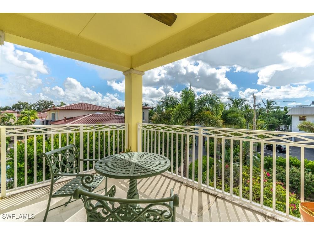 300 3rd Avenue S #3 Naples FL 34102 225077209 image30