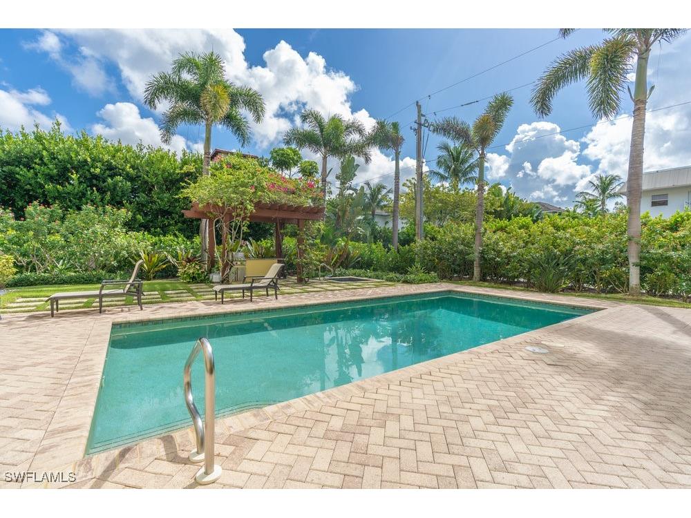 300 3rd Avenue S #3 Naples FL 34102 225077209 image4