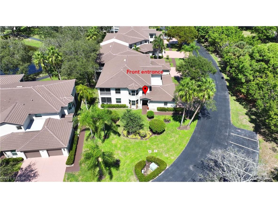 300 Diamond Circle #301 Naples FL 34110 223070052 image1