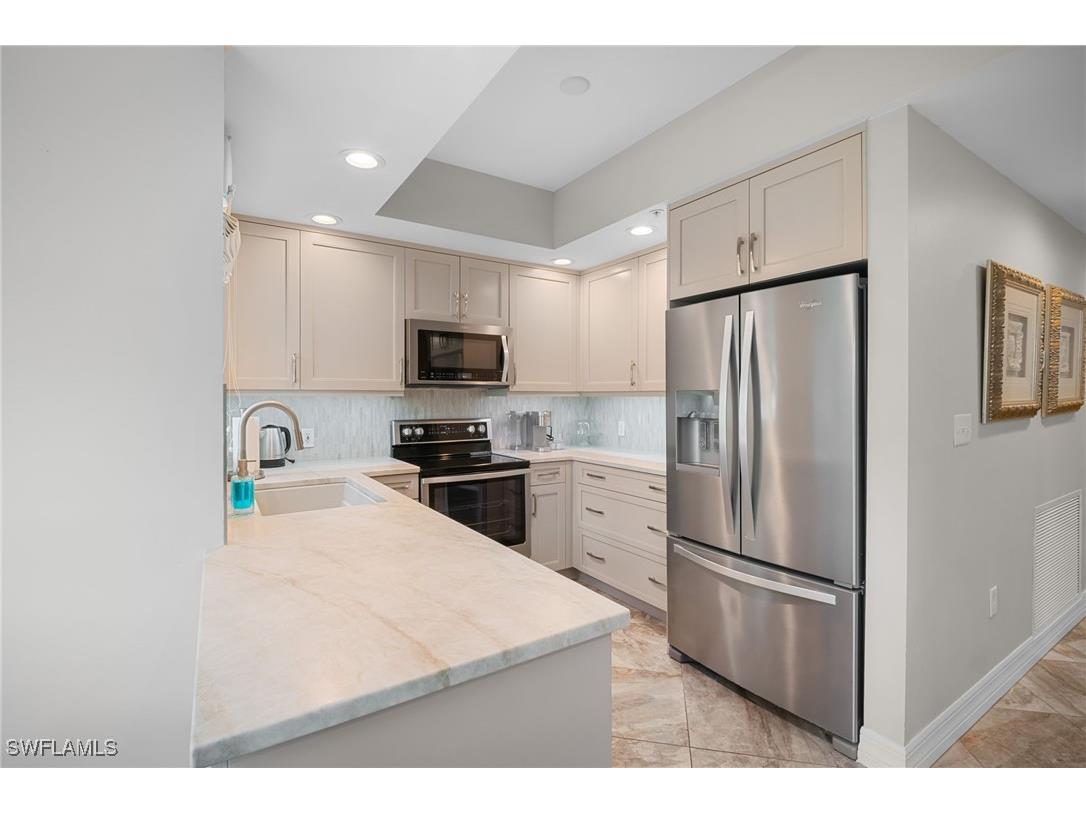 300 Dunes Boulevard #107 Naples FL 34110 225079814 image15