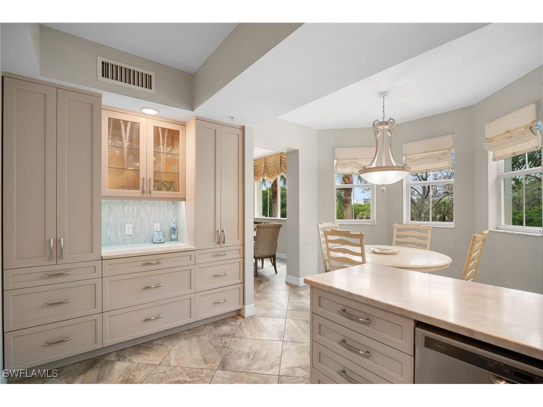 300 Dunes Boulevard #107 Naples FL 34110 225079814 image18