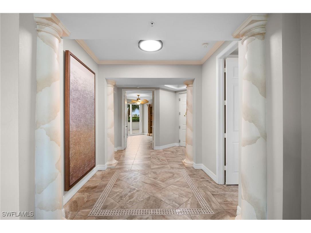 300 Dunes Boulevard #107 Naples FL 34110 225079814 image4