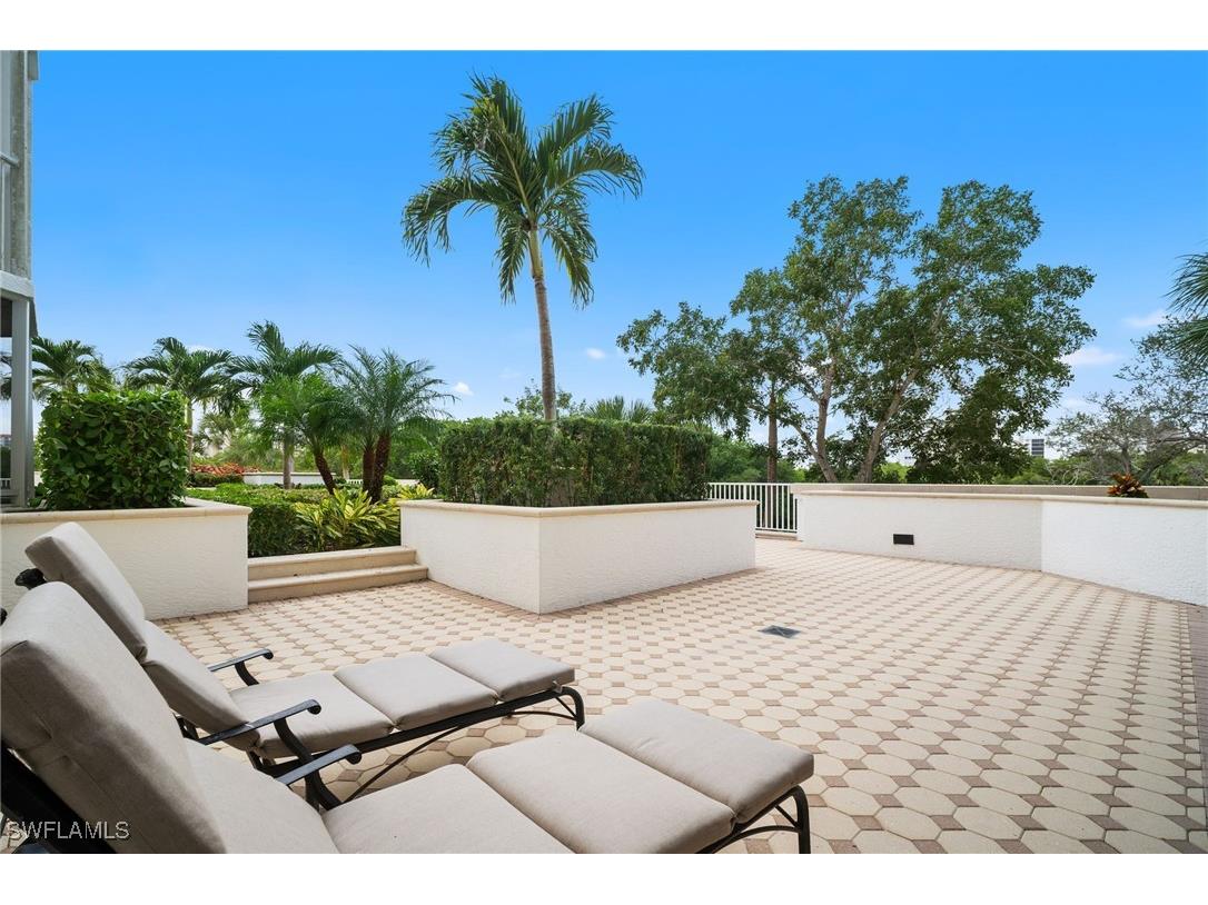 300 Dunes Boulevard #107 Naples FL 34110 225079814 image40