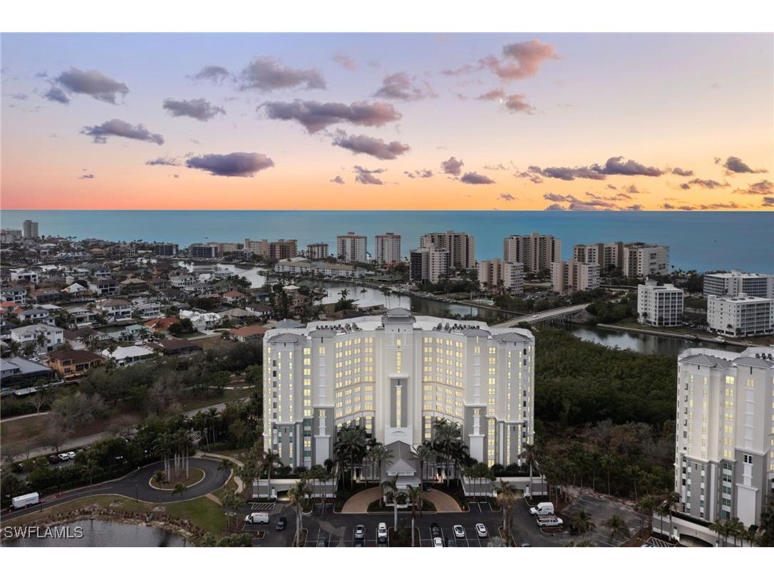 300 Dunes Boulevard #404 Naples FL 34110 225060317 image1