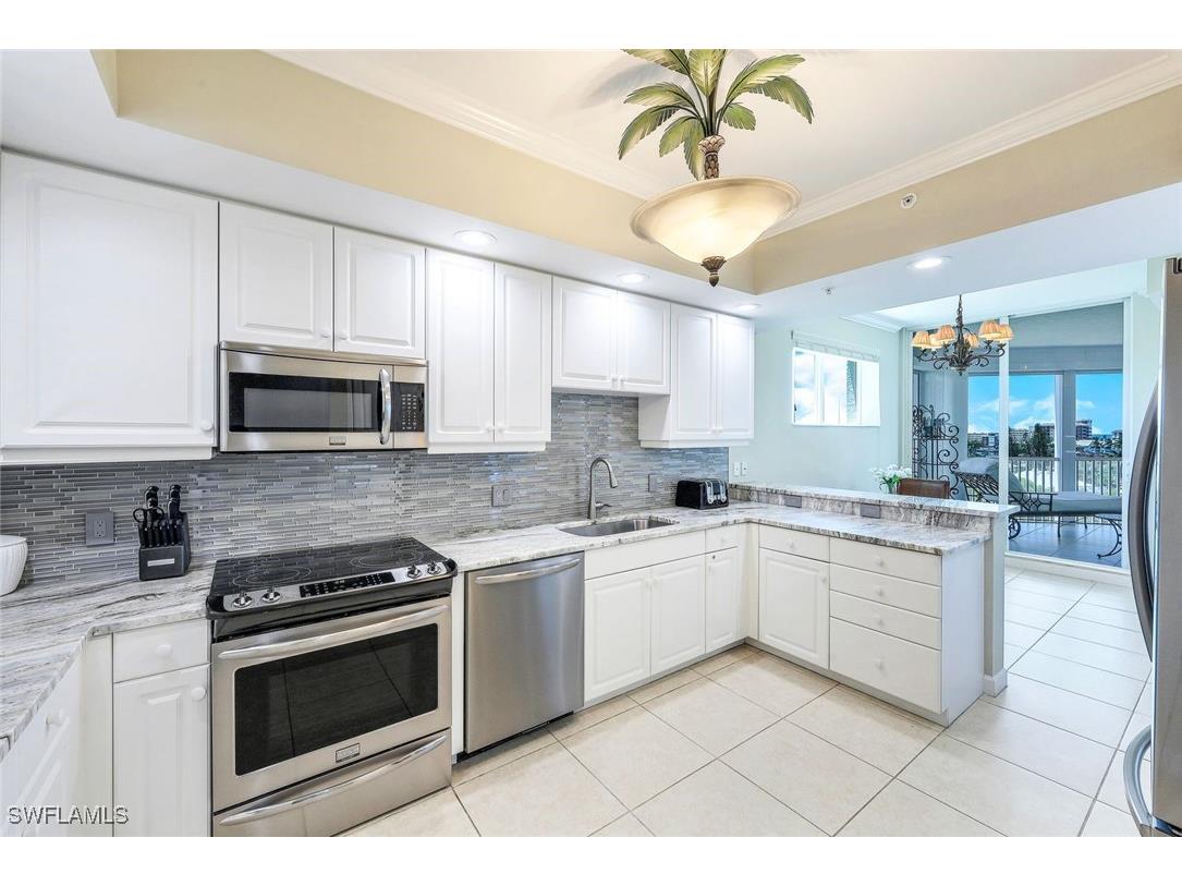 300 Dunes Boulevard #602 Naples FL 34110 225064420 image6