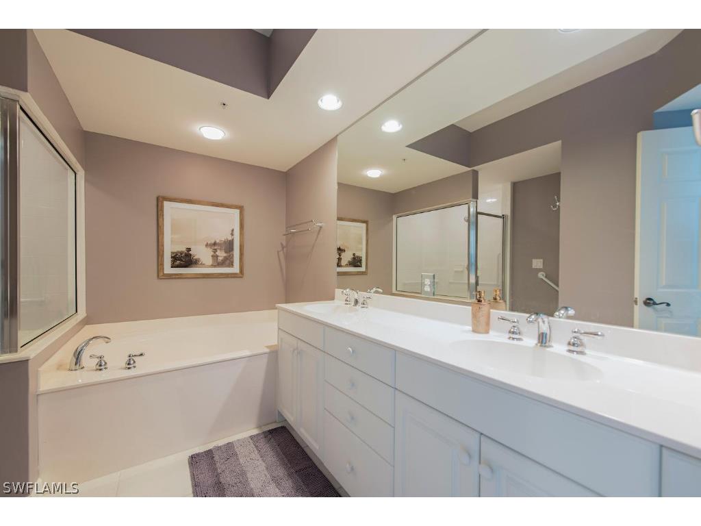 300 Dunes Boulevard #603 Naples FL 34110 226008499 image8