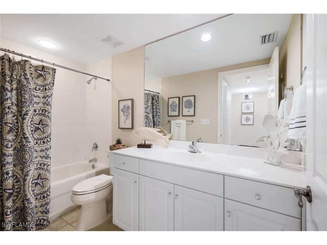 300 Dunes Boulevard #803 Naples FL 34110 225067377 image18