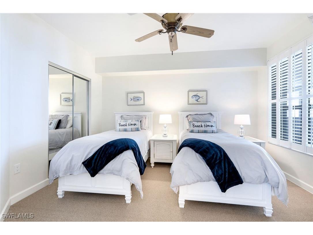 300 Dunes Boulevard #PH-5 Naples FL 34110 225058096 image15