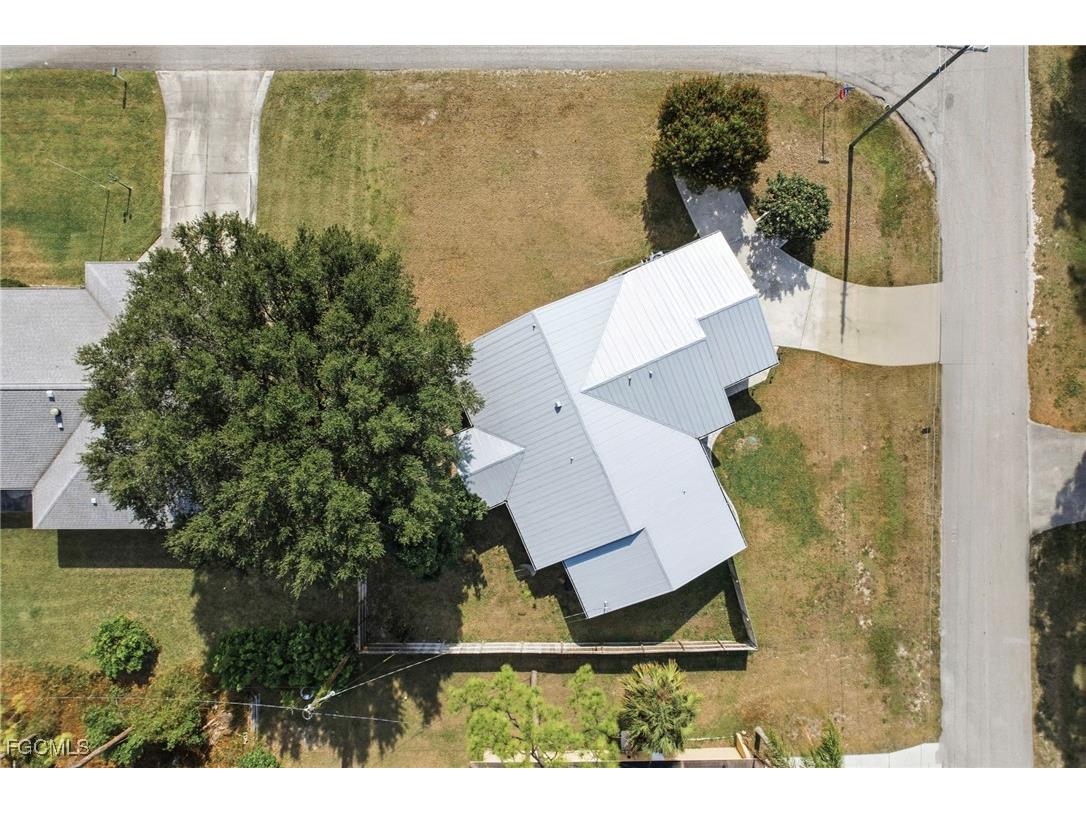 300 Edward Avenue Lehigh Acres FL 33936 2026002186 image2