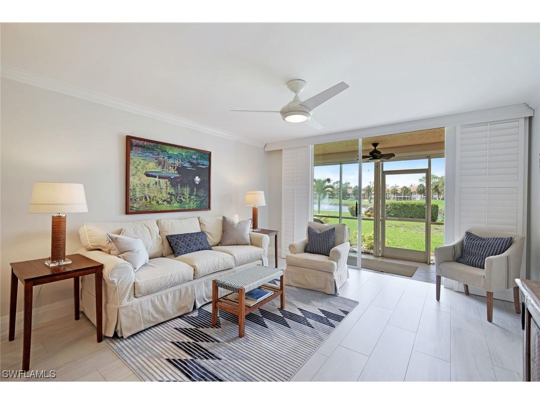300 Forest Lakes Boulevard #112 Naples FL 34105 223038388 image1