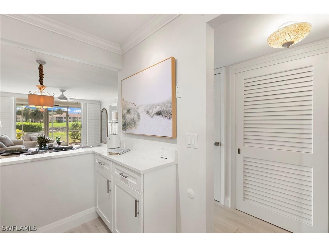 300 Forest Lakes Boulevard #112 Naples FL 34105 226008645 image10