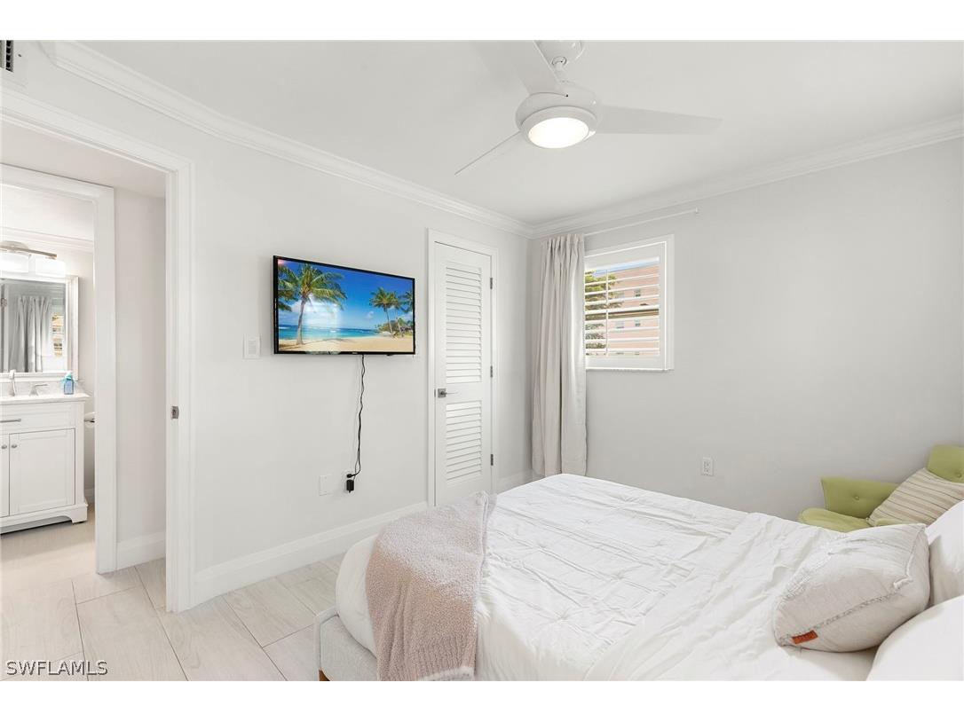 300 Forest Lakes Boulevard #112 Naples FL 34105 226008645 image17