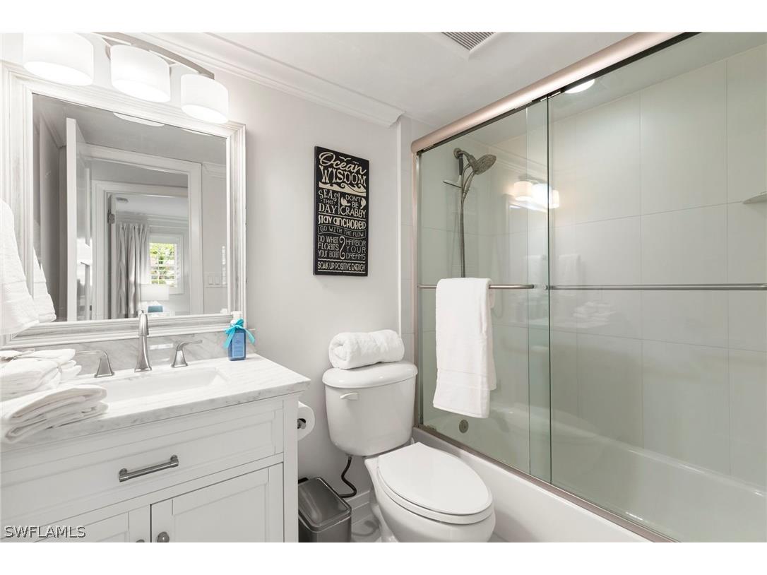 300 Forest Lakes Boulevard #112 Naples FL 34105 226008645 image18