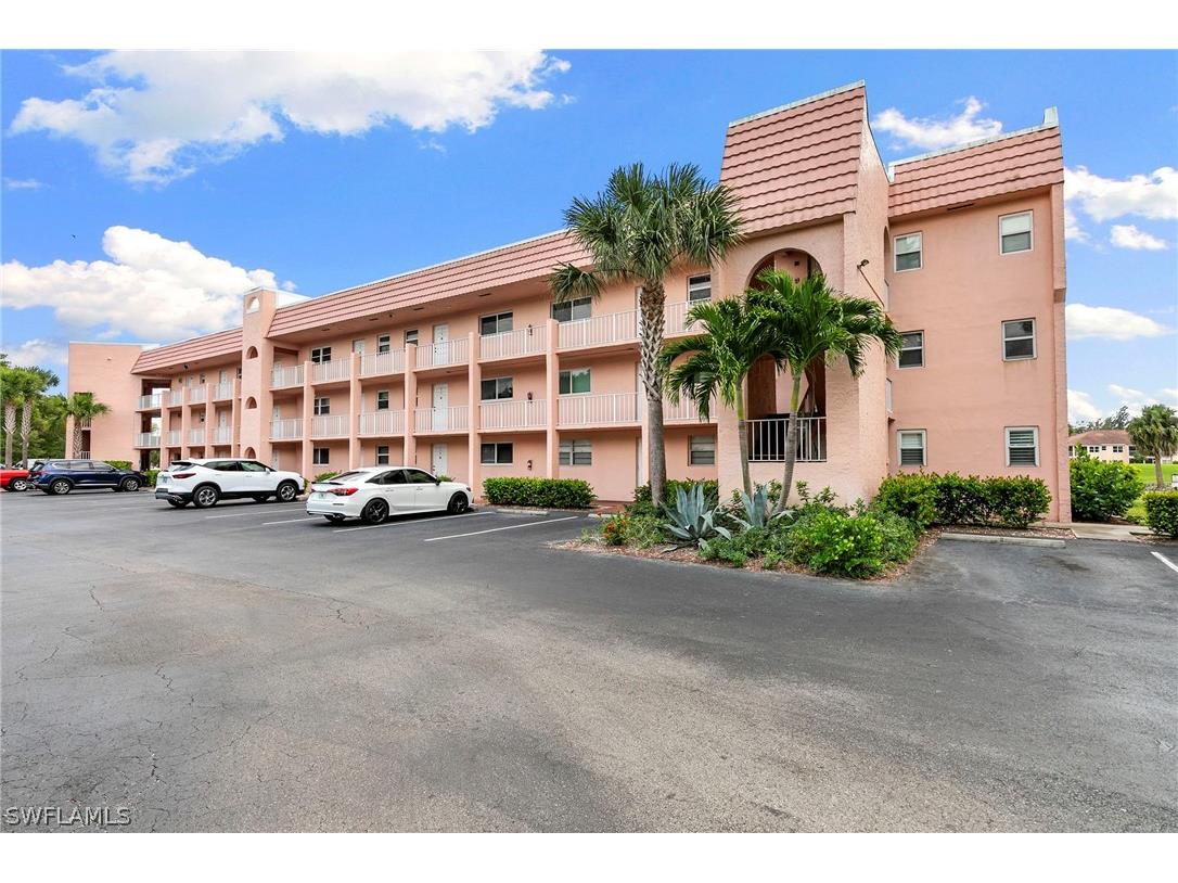 300 Forest Lakes Boulevard #112 Naples FL 34105 226008645 image21