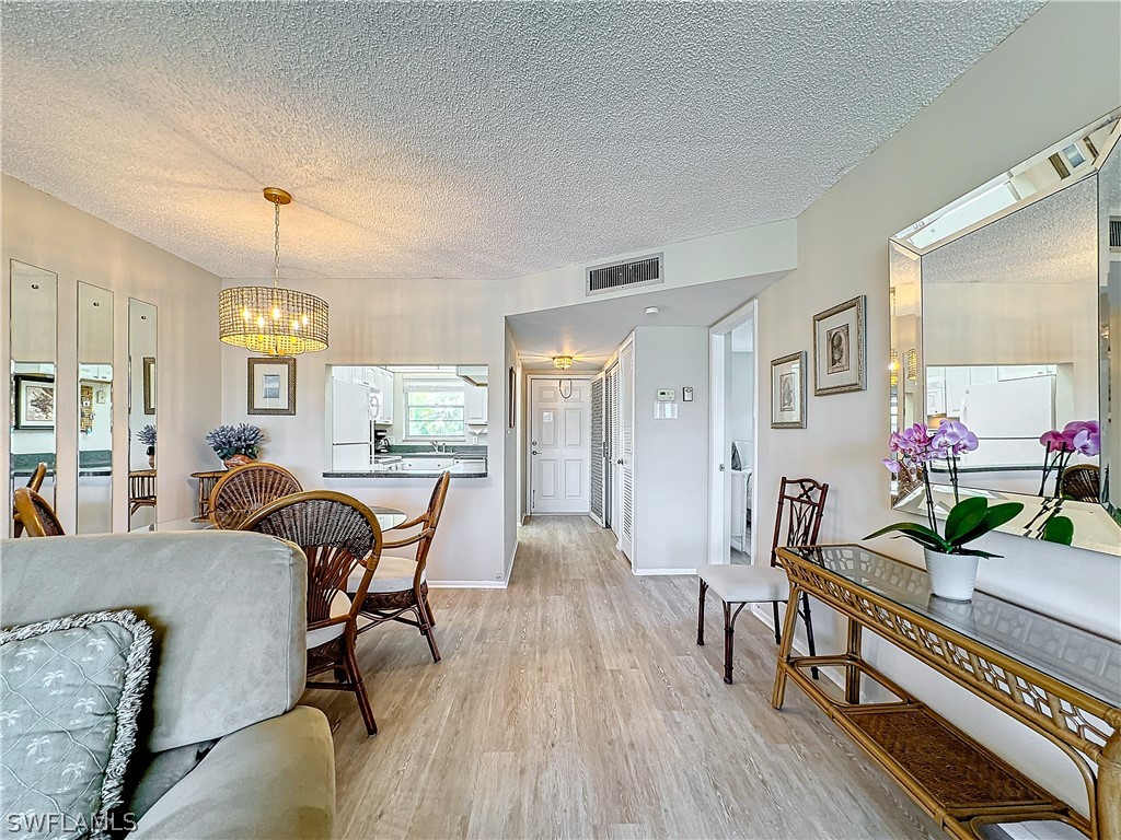 300 Forest Lakes Boulevard #201 Naples FL 34105 226012554 image16