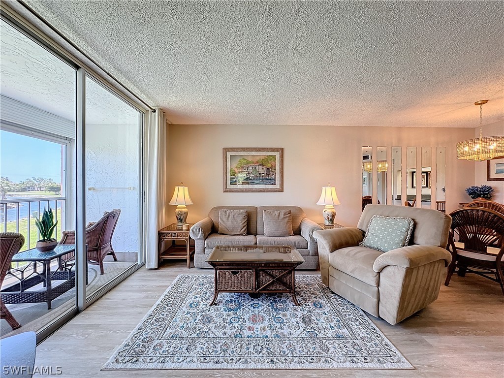 300 Forest Lakes Boulevard #201 Naples FL 34105 226012554 image19