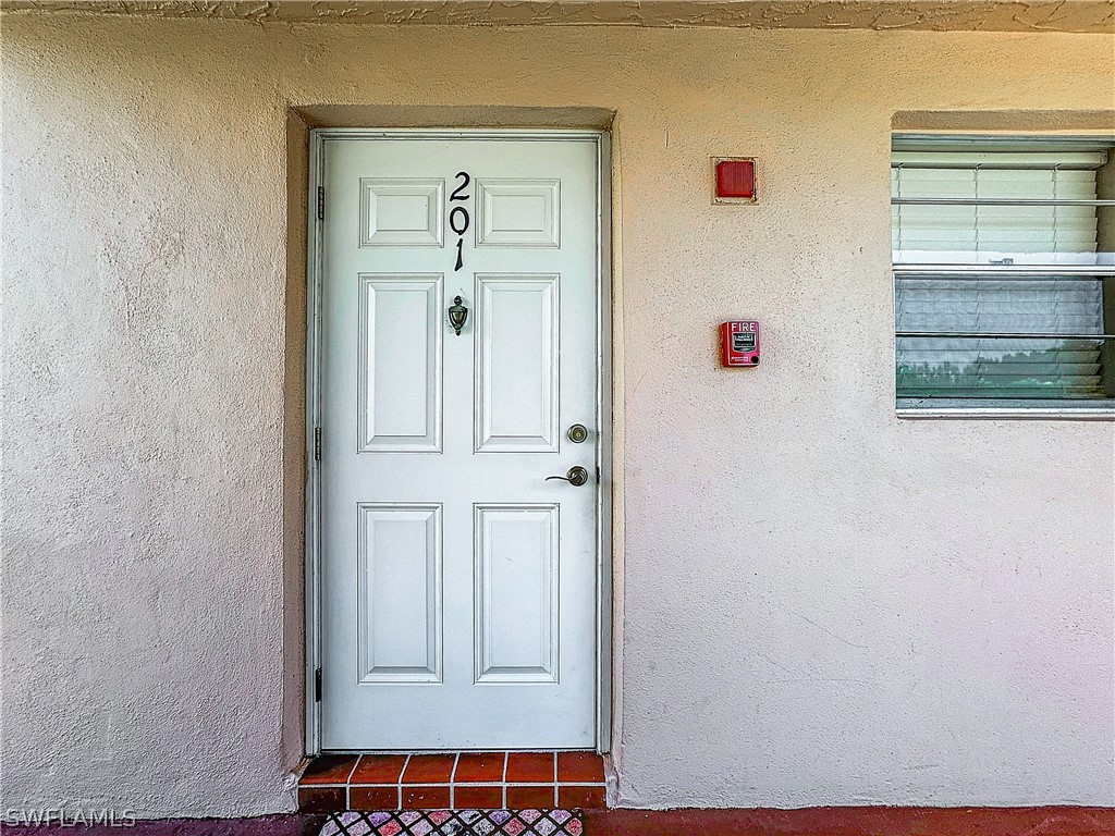 300 Forest Lakes Boulevard #201 Naples FL 34105 226012557 image4