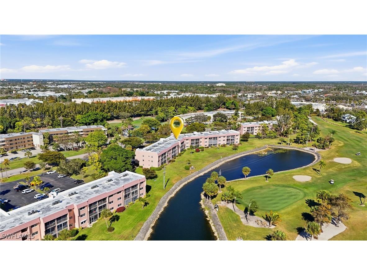 300 Forest Lakes Boulevard #207 Naples FL 34105 226008300 image1