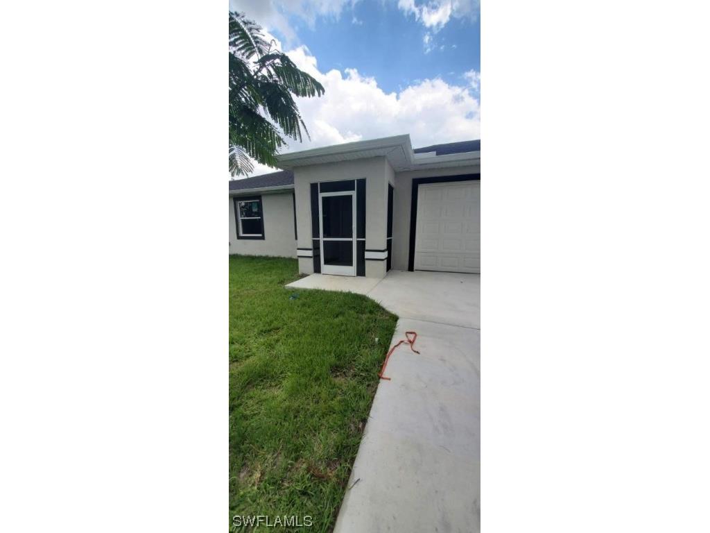300 Gilbert Avenue S Lehigh Acres FL 33973 223047981 image1