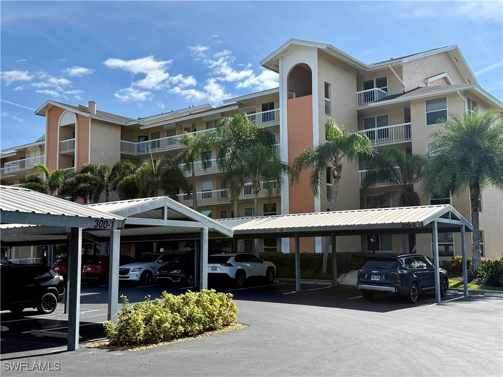 300 Horse Creek Drive #307 Naples FL 34110 225079498 image1