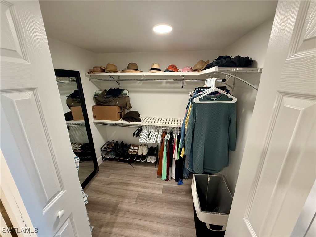 300 Horse Creek Drive #307 Naples FL 34110 225079498 image14