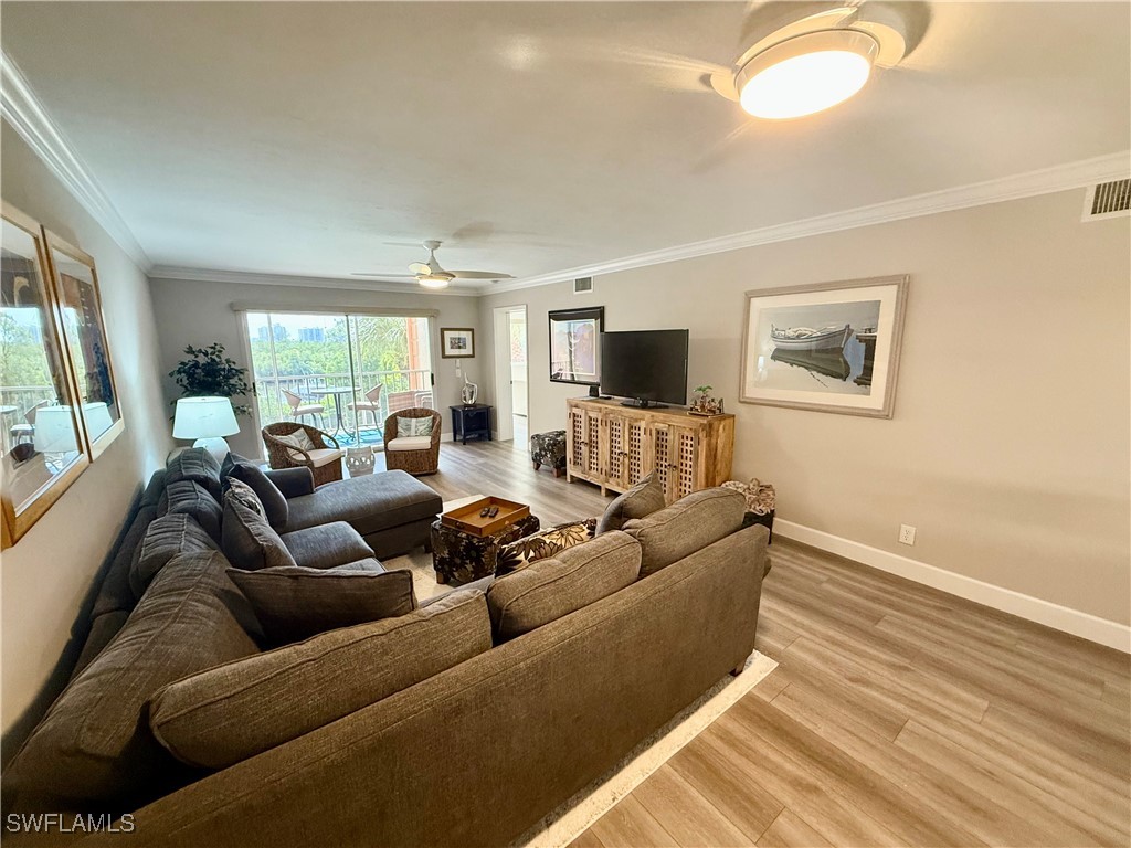 300 Horse Creek Drive #307 Naples FL 34110 225079498 image9