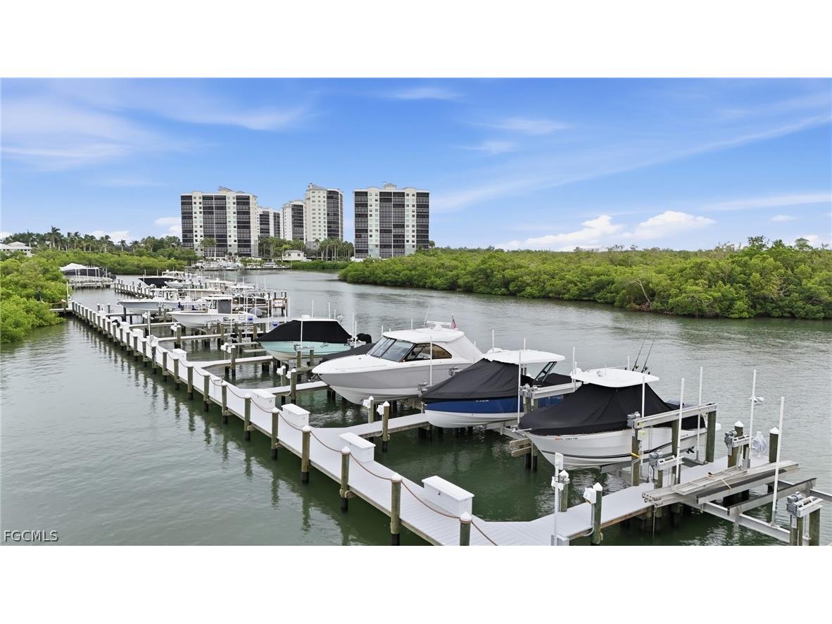 300 Horse Creek Drive #504 Naples FL 34110 2025019296 image27