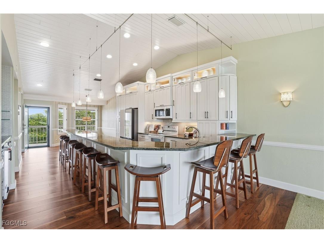 300 Horse Creek Drive #504 Naples FL 34110 2025019296 image6