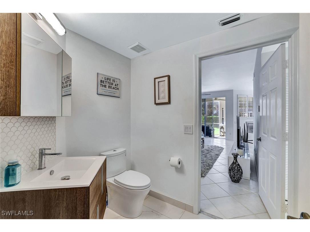 300 L Ambiance Circle #3-105 Naples FL 34108 225077478 image13