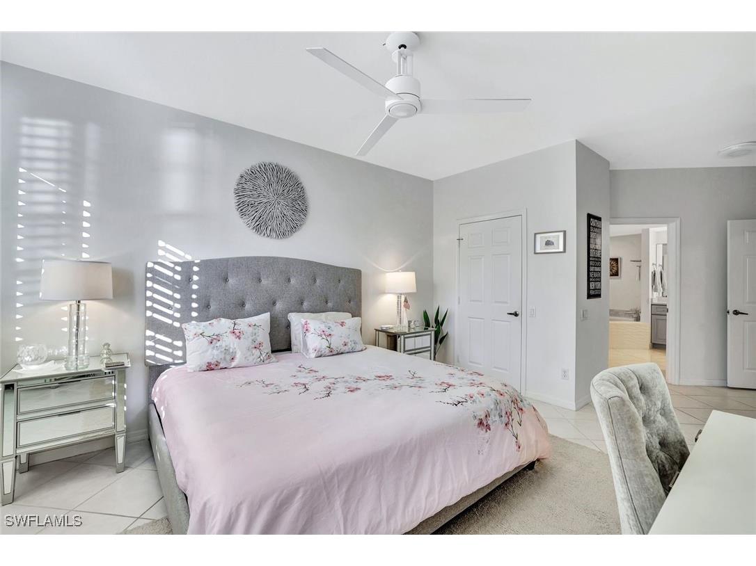 300 L Ambiance Circle #3-105 Naples FL 34108 225077478 image8