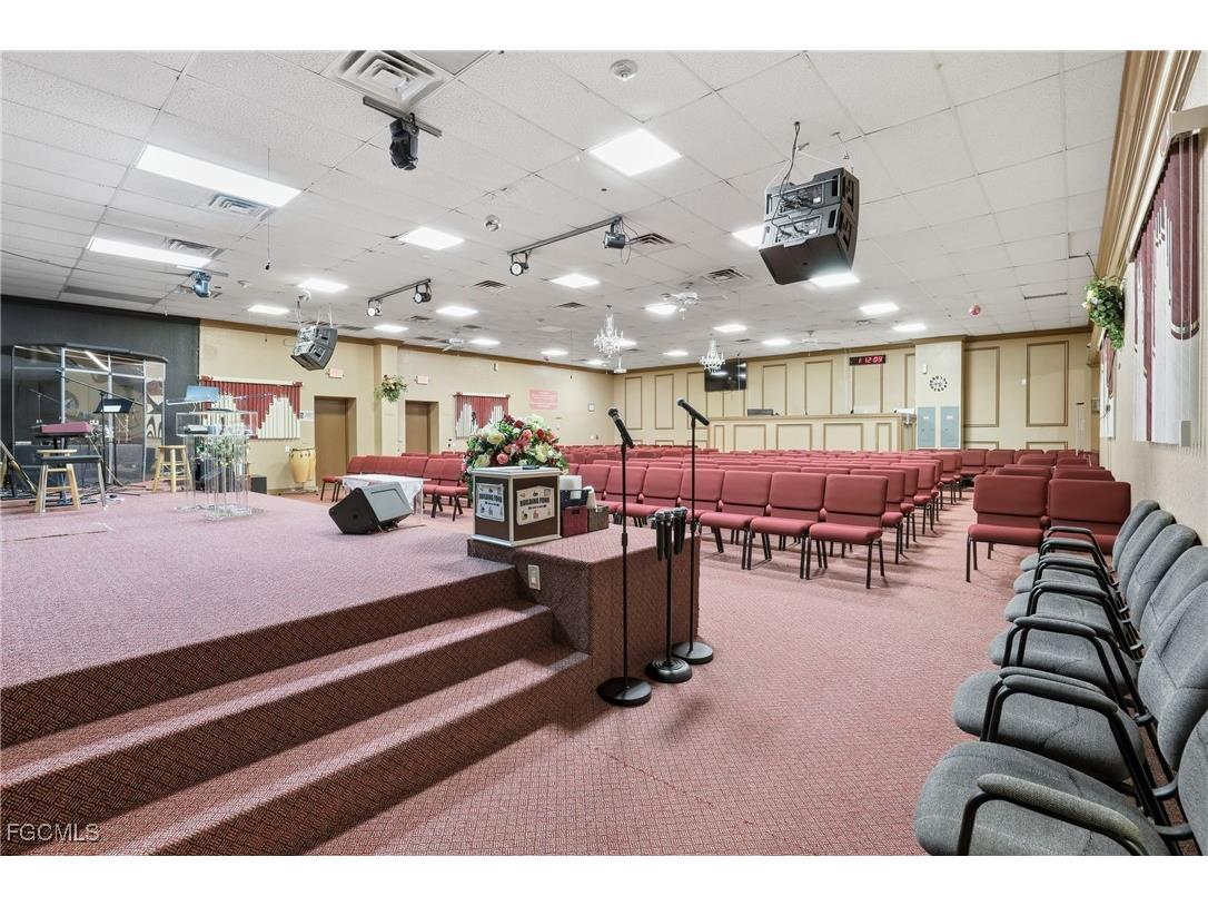 300 Leonard Boulevard N #1-2 Lehigh Acres FL 33971 2025017876 image11