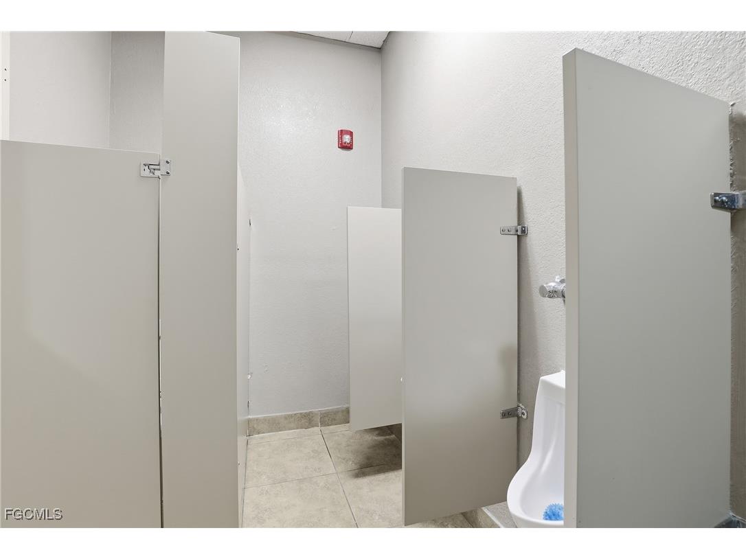 300 Leonard Boulevard N #1-2 Lehigh Acres FL 33971 2025017876 image28