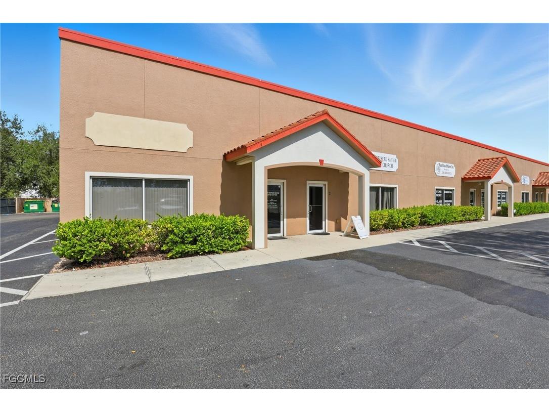 300 Leonard Boulevard N #1-2 Lehigh Acres FL 33971 2025017876 image3