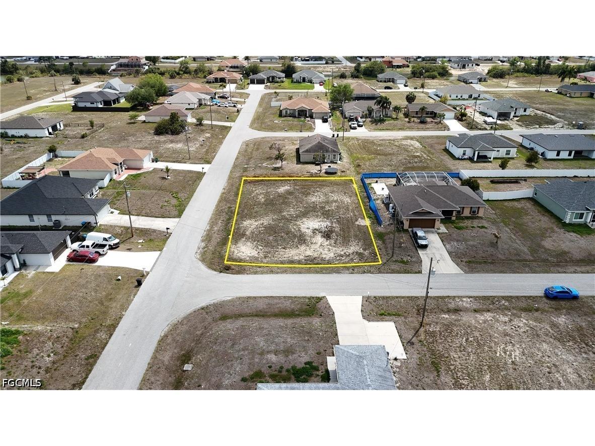 300 NW 21st Street Cape Coral FL 33993 2026014426 image1