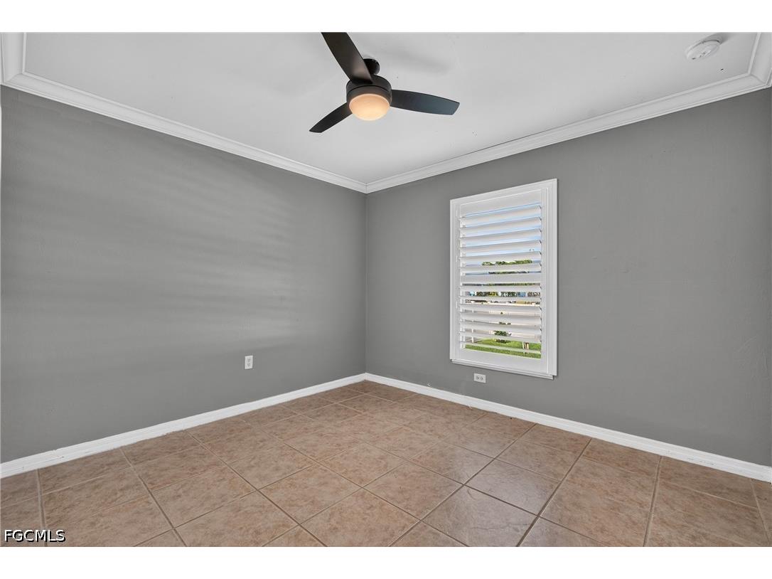 300 NW 22nd Place Cape Coral FL 33993 2026030036 image13
