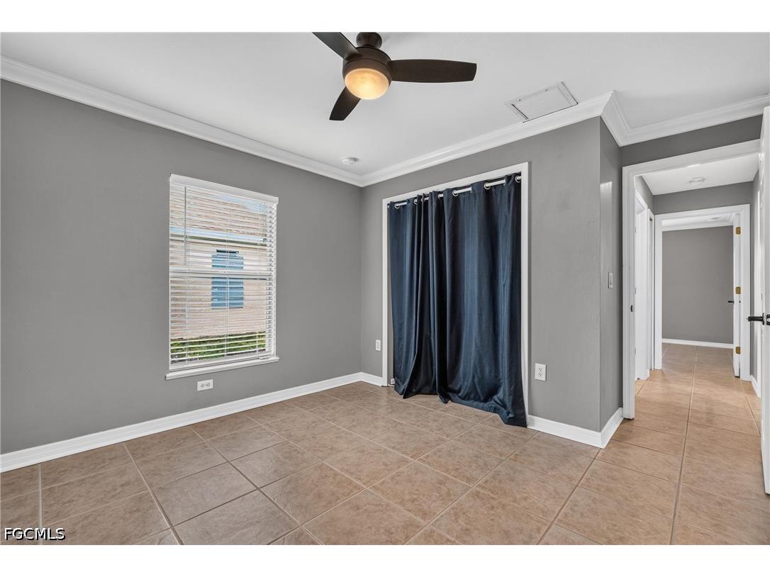 300 NW 22nd Place Cape Coral FL 33993 2026030036 image17