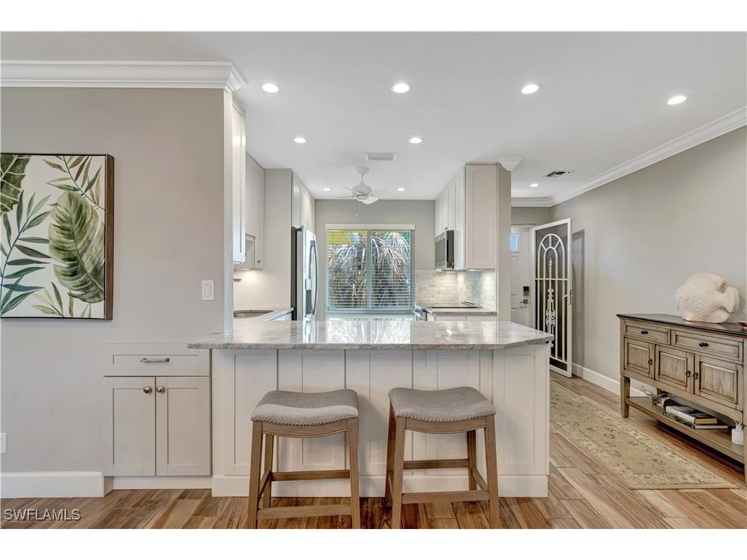 300 Palm Drive #402 Naples FL 34112 225075571 image10